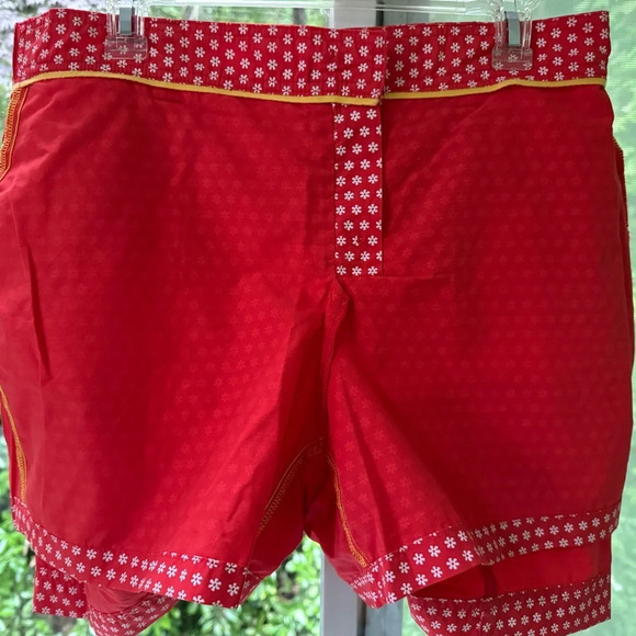 Lands End 12 Dark Orange & White floral Skorts. Front slant pockets, hip pocket - Picture 11 of 13
